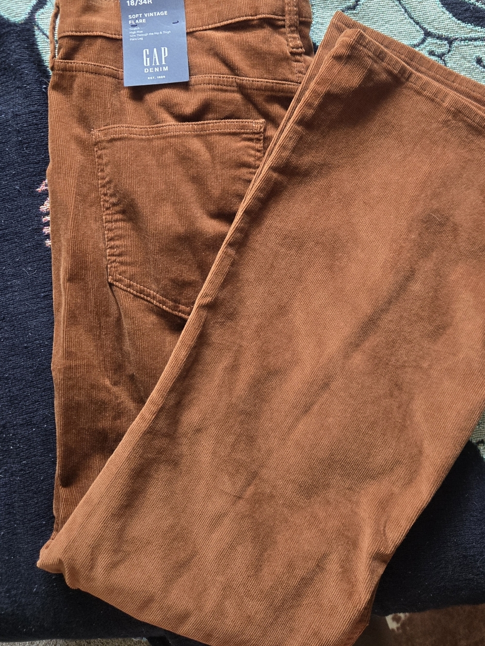 GAP Soft Vintage Flare Corduroy Pants Rust Brown